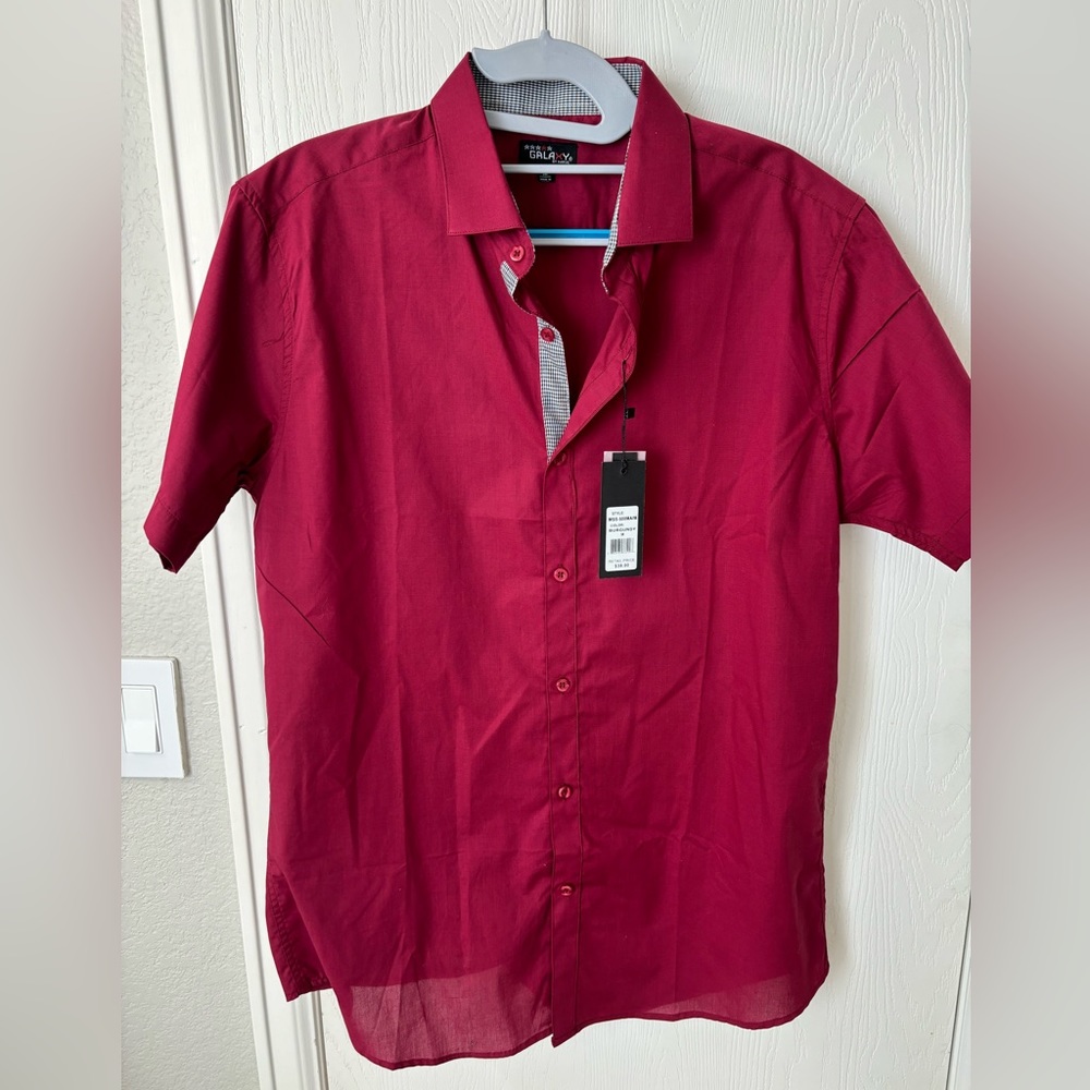 NWT Men’s Short Sleeve button downs
